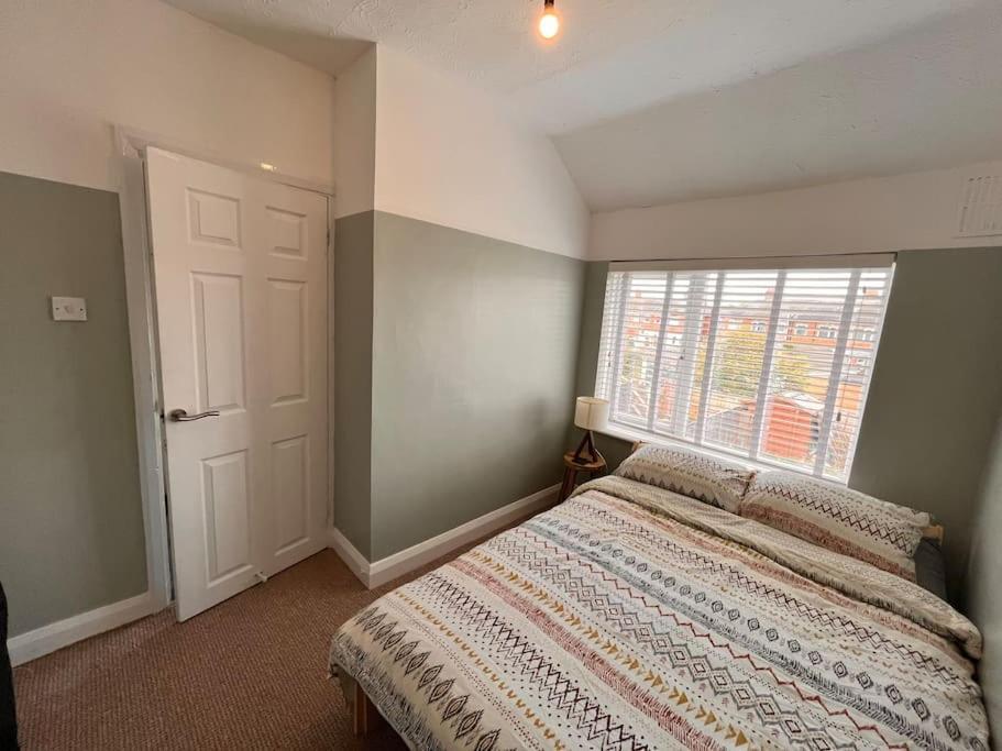 Two Bedroom Terrace House With Parking